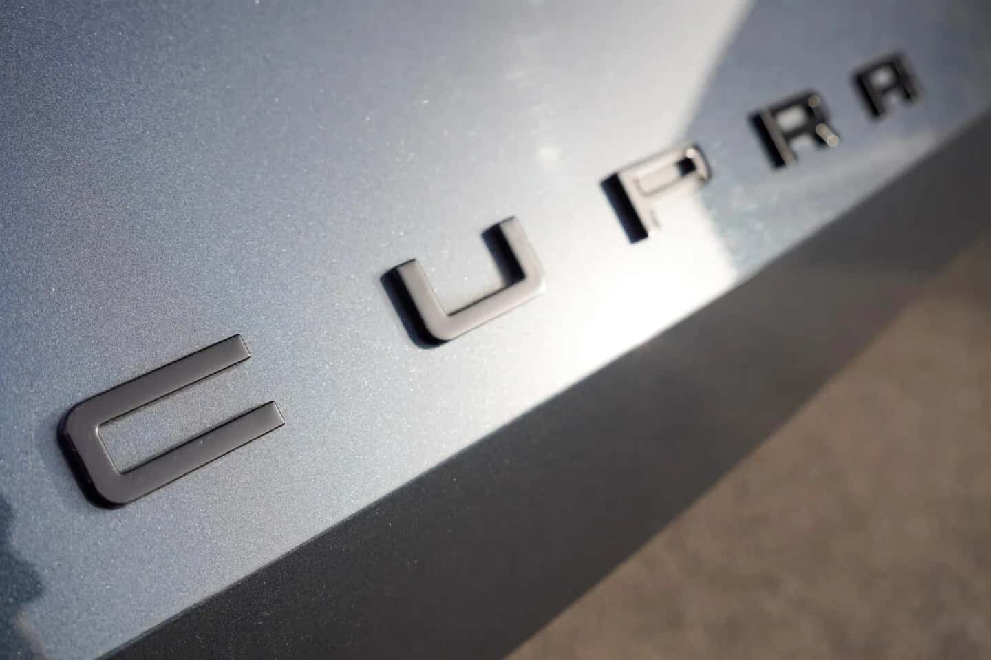 CUPRA Leon (2025) — foto 1