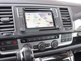 Volkswagen Multivan thumbnail 12