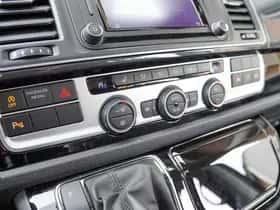 Volkswagen Multivan thumbnail 15