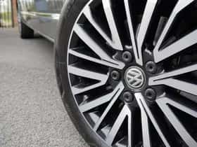 Volkswagen Multivan thumbnail 8