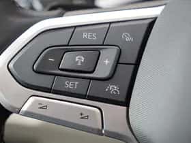 Volkswagen Multivan (2023) thumbnail 11