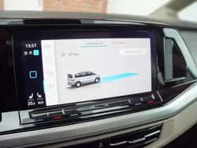 Volkswagen Multivan (2023) thumbnail 16
