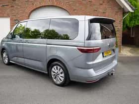 Volkswagen Multivan (2023) thumbnail 22