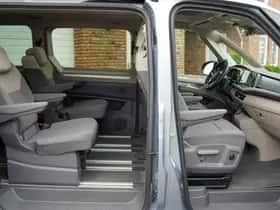 Volkswagen Multivan (2023) thumbnail 5