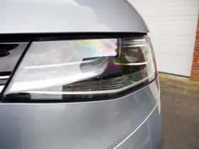 Volkswagen Multivan (2023) thumbnail 10