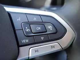 Volkswagen Caravelle (2023) thumbnail 11