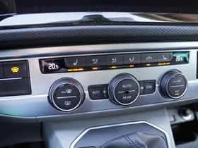 Volkswagen Transporter (2024) thumbnail 14