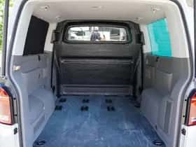 Volkswagen Transporter (2024) thumbnail 22