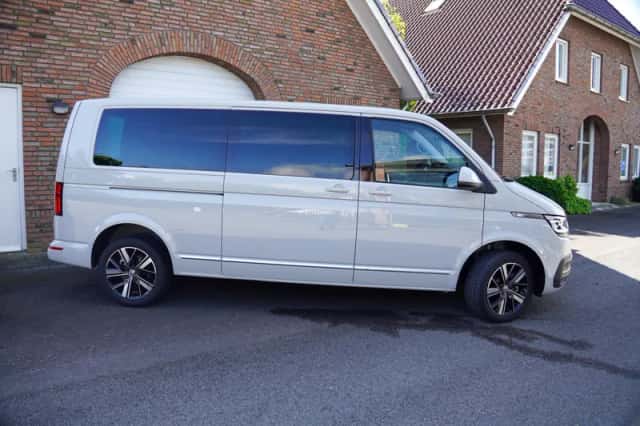Volkswagen Transporter (2024) thumbnail 4