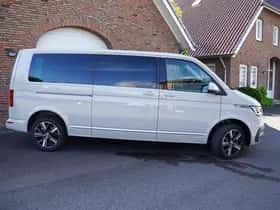 Volkswagen Transporter (2024) thumbnail 4