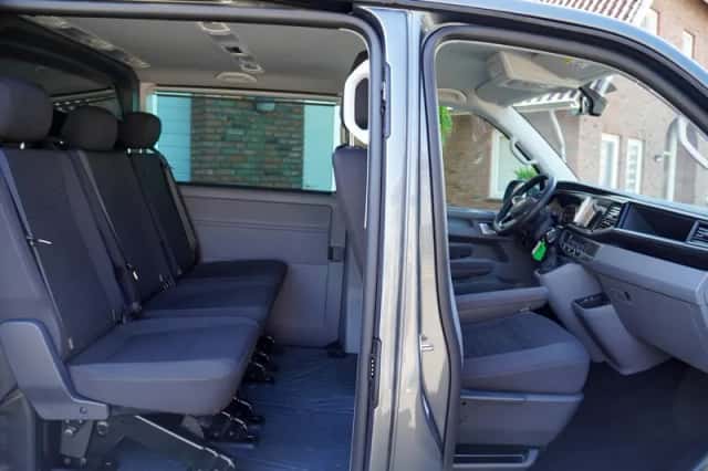 Volkswagen Transporter (2024) thumbnail 5
