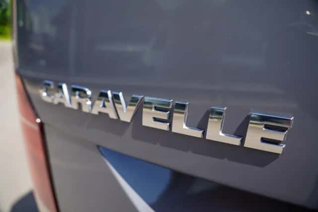 Volkswagen Transporter (2024) thumbnail 2
