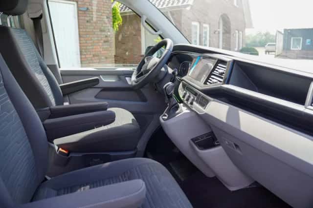 Volkswagen Transporter (2024) thumbnail 7