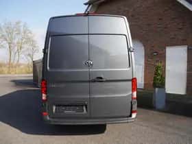 Volkswagen Crafter (2024) thumbnail 2
