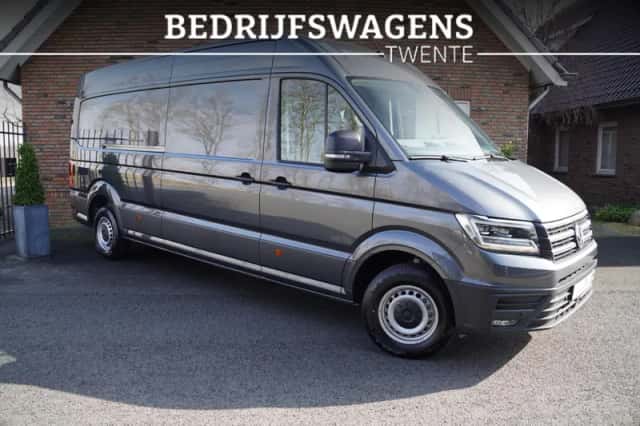 Volkswagen Crafter (2024) thumbnail 3