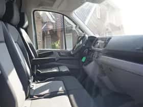 Volkswagen Crafter (2024) thumbnail 7