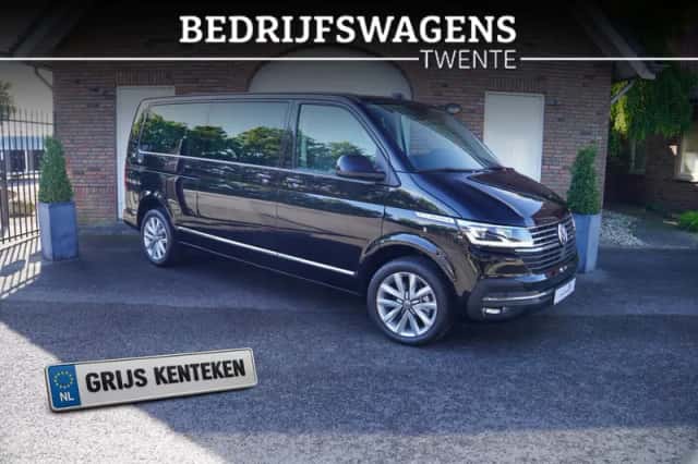 Volkswagen Transporter (2024) thumbnail 3