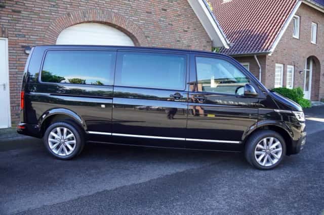 Volkswagen Transporter (2024) thumbnail 4