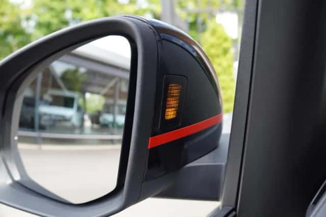 Volkswagen Multivan (2023) thumbnail 18