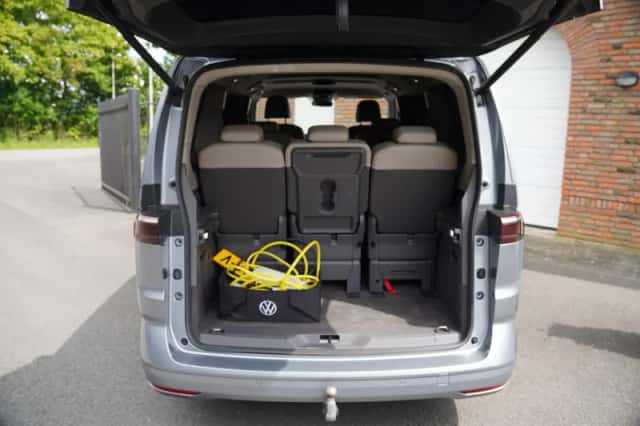Volkswagen Multivan (2023) thumbnail 27