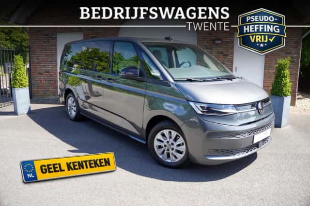 Volkswagen Multivan (2024) thumbnail 3