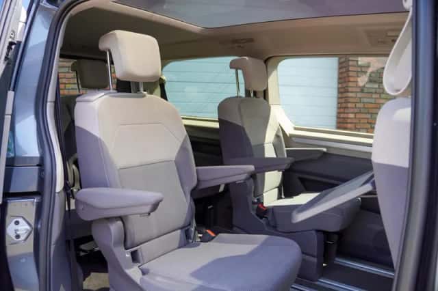 Volkswagen Multivan (2024) thumbnail 6