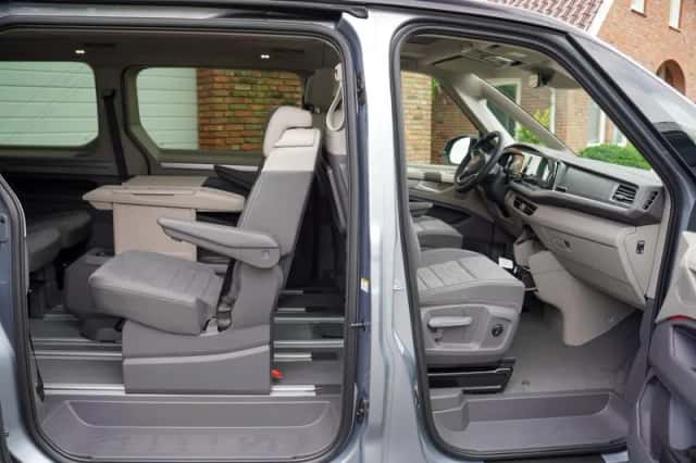 Volkswagen Multivan (2026) thumbnail 5