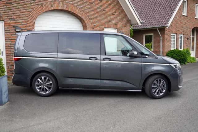 Volkswagen Multivan (2026) thumbnail 4