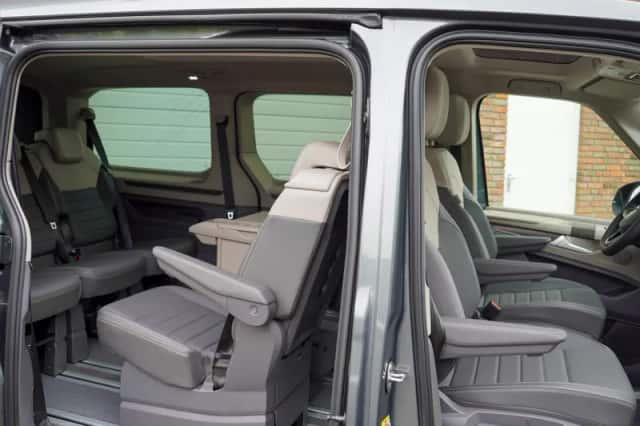 Volkswagen Multivan (2026) thumbnail 5