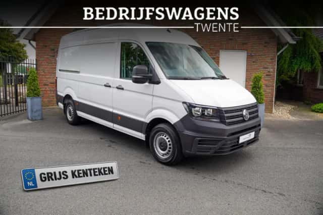 Volkswagen Crafter (2024) thumbnail 3