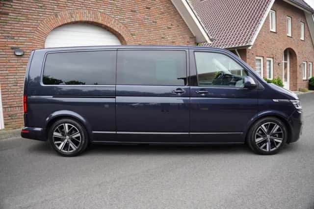 Volkswagen Transporter (2023) thumbnail 4