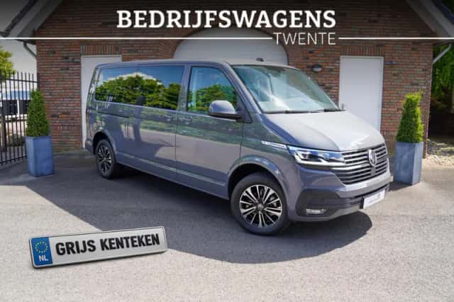 Volkswagen Transporter (2024) thumbnail 3