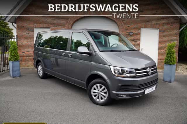 Volkswagen Caravelle (2019) thumbnail 3