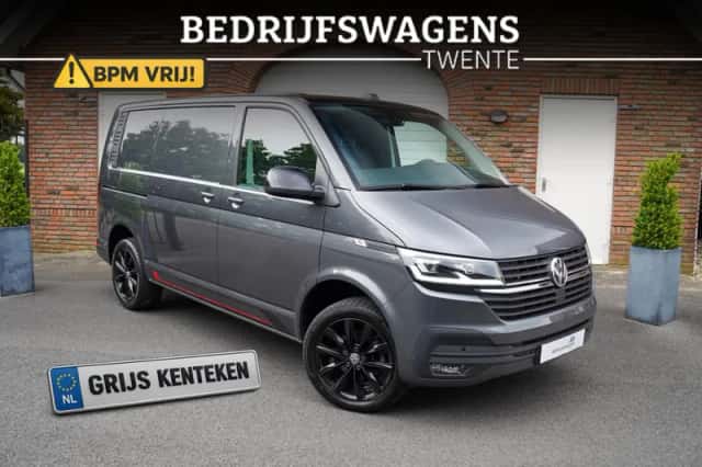 Volkswagen Transporter (2021) thumbnail 3