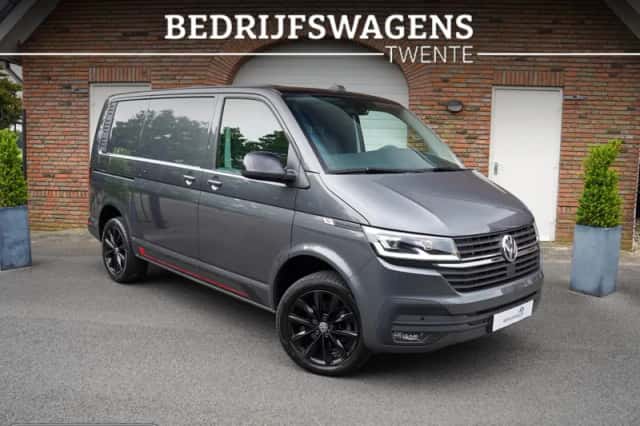 Volkswagen Transporter (2021) thumbnail 3