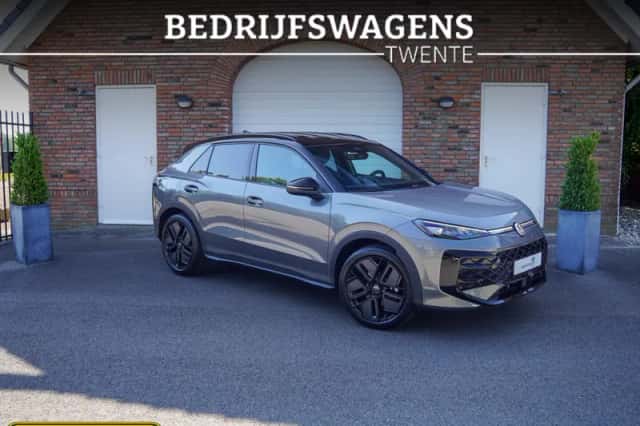 Volkswagen T Roc (2026) thumbnail 3