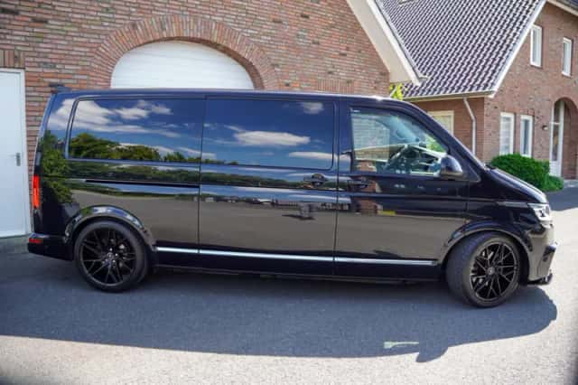 Volkswagen Transporter (2020) thumbnail 4