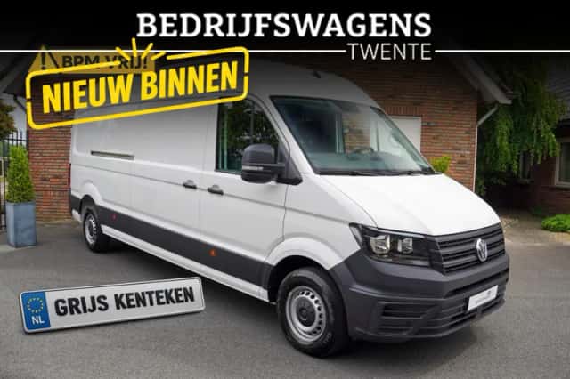 Volkswagen Crafter (2024) thumbnail 3