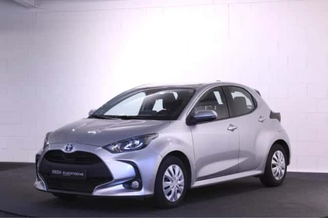 Toyota Yaris (2021) thumbnail 1