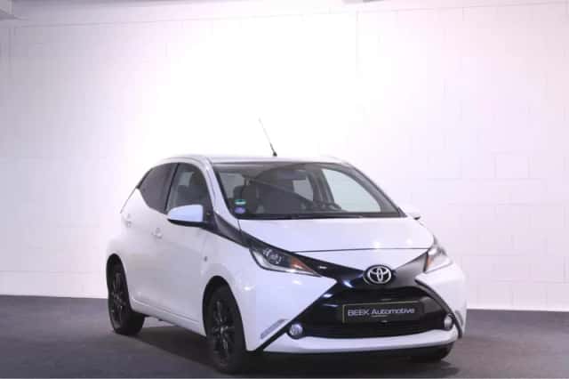 Toyota Aygo (2015) thumbnail 5