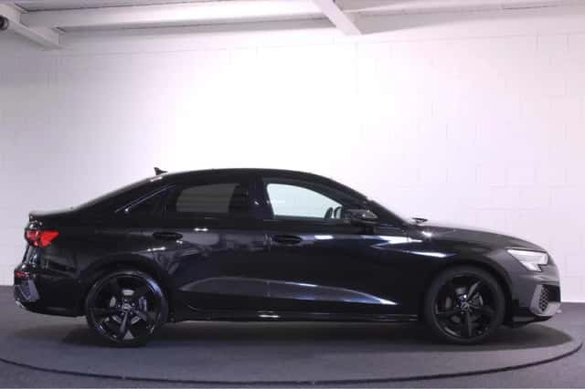 Audi A3 (2023) thumbnail 4