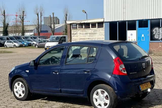 Dacia Sandero (2012) thumbnail 5