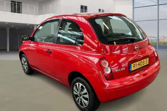 Nissan Micra (2008) thumbnail 4