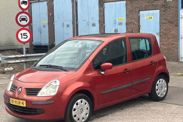 Renault Modus (2008) thumbnail 1