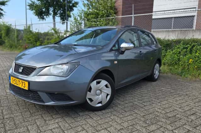 SEAT Ibiza (2014) thumbnail 1