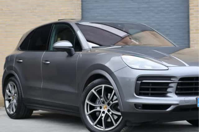 Porsche Cayenne (2019) thumbnail 5