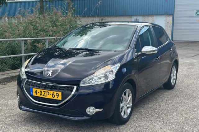 Peugeot 208 (2014) thumbnail 1