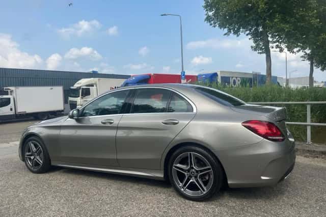 Mercedes-Benz C-Klasse (2019) thumbnail 4