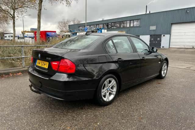 BMW 3-Serie (2012) thumbnail 5