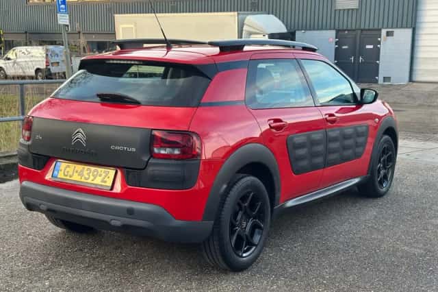 Citroën C4 Cactus (2015) thumbnail 5